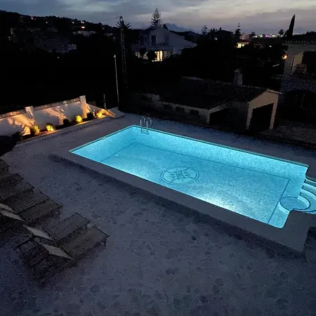 Fenomenale Met Groot Prive Zwembad Casa Merle